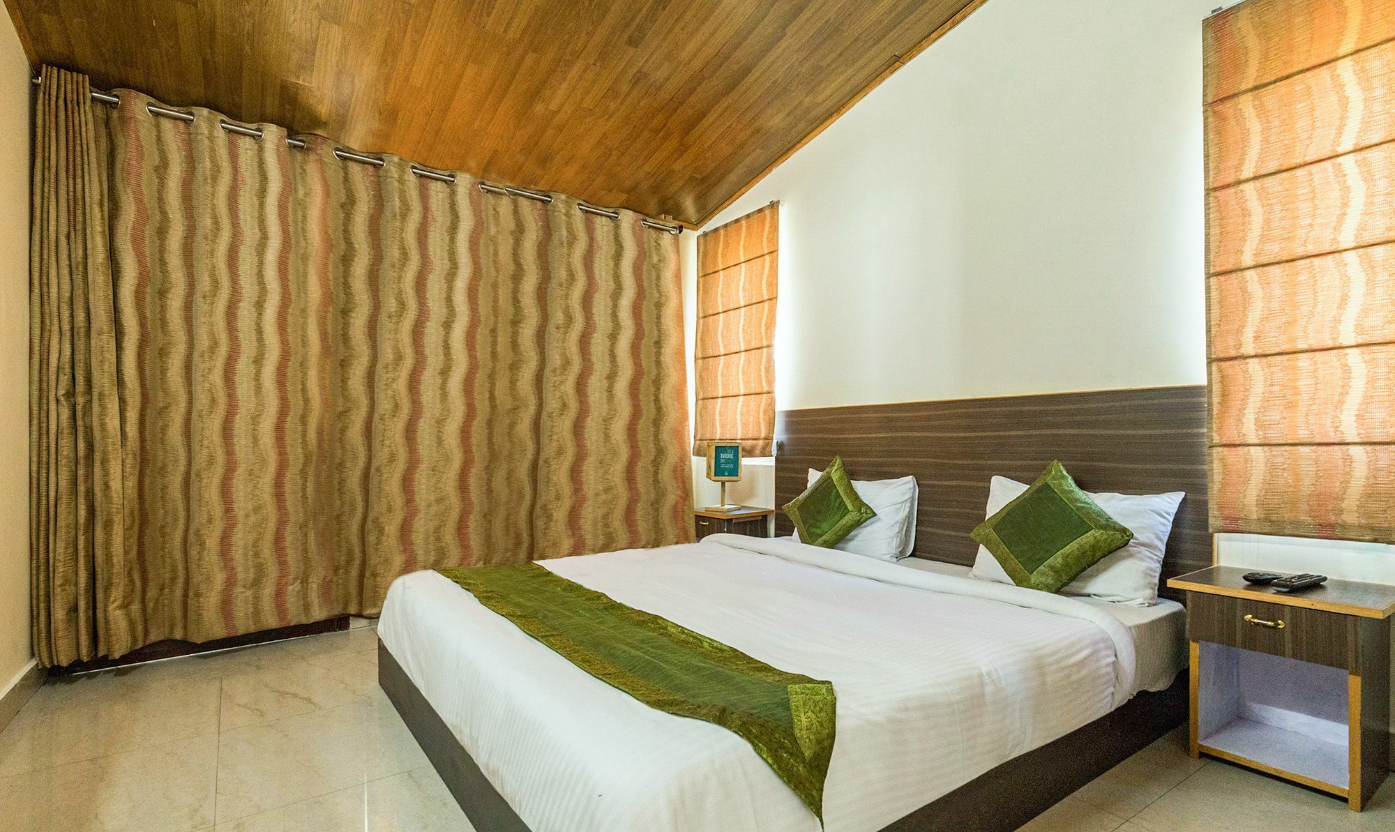 Royal Suites By Park Tree, كاساولى المظهر الخارجي الصورة